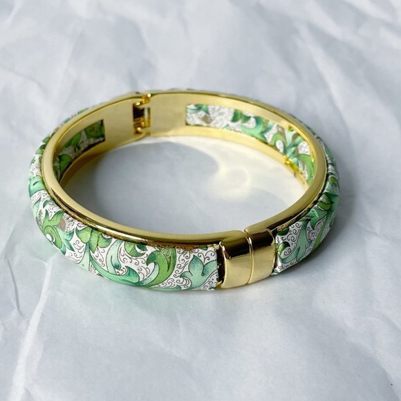 New Floral Bangle Bracelet - Picture 7 of 9